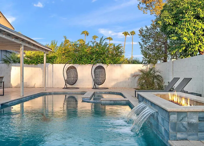 Holiday home Pool Ping Pong Pool Table Arcade Corn Hole