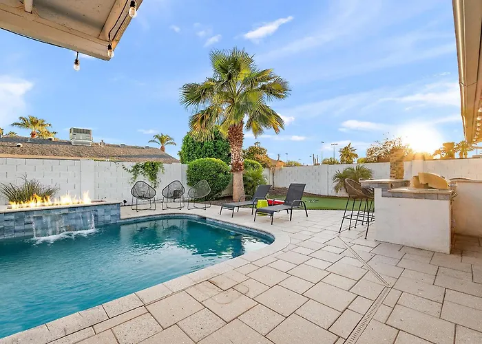 Holiday home Pool Ping Pong Pool Table Arcade Corn Hole *