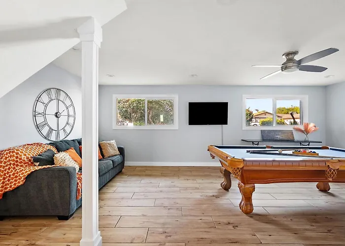 Holiday home Pool Ping Pong Pool Table Arcade Corn Hole *